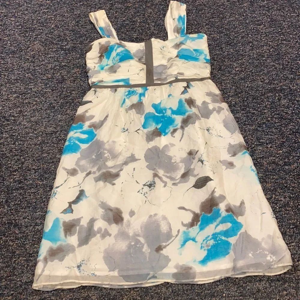 Cremieux White Patterned Empire Waist Dress sz. 4